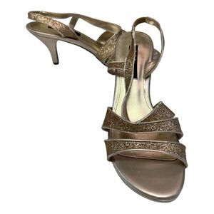 Nina Champagne‎ Gold  Holiday Party Sandals  Shoes Size 9M